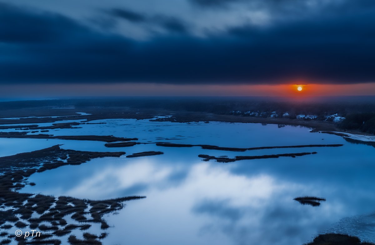 dji_fly_20251226_170908_0043_1766803611795_aeb